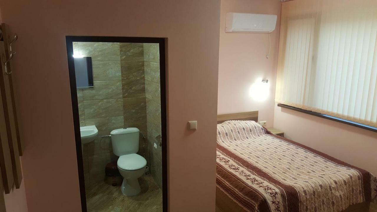 Hotel Chilingirovata Kashta Pavel Banya Esterno foto